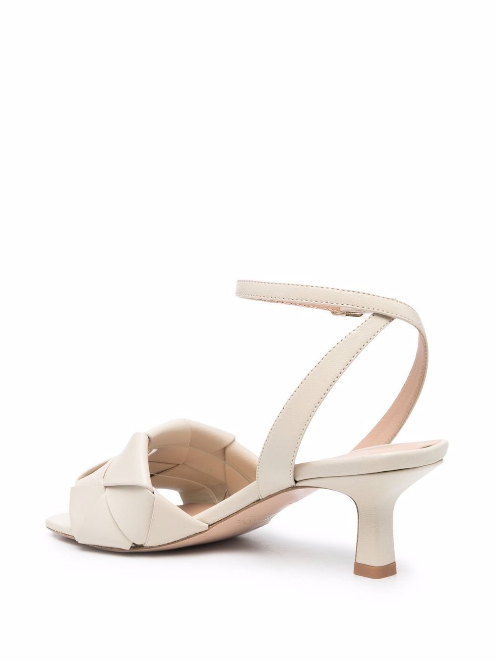 Graceful Heels
